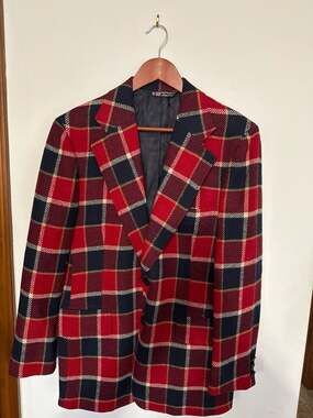 Vintage Austin Reed of Regent Street Red and Navy Plaid Wool Blazer Sport Coat